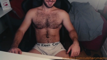 Cutehairymacho  06-11-2021